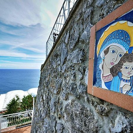 Chez Amelie Villa อามาลฟี ภายนอก รูปภาพ