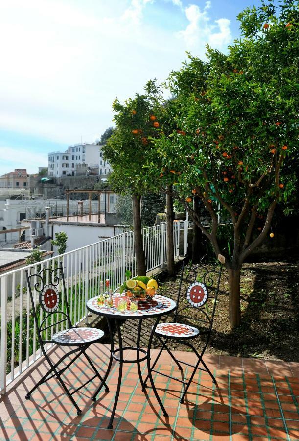Chez Amelie Villa อามาลฟี ภายนอก รูปภาพ